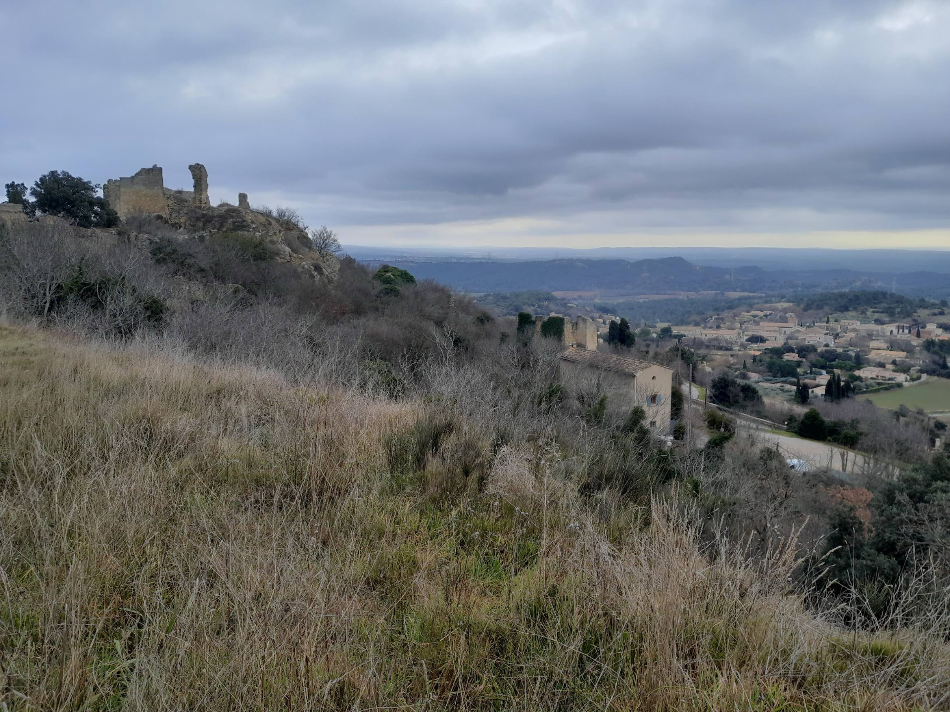 Massif du Tallagard Vernègues (accompagnateur André)